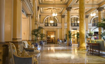 Luxury Hotelschool